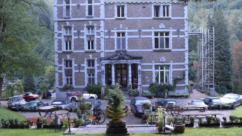 Château Bleu, Belgium